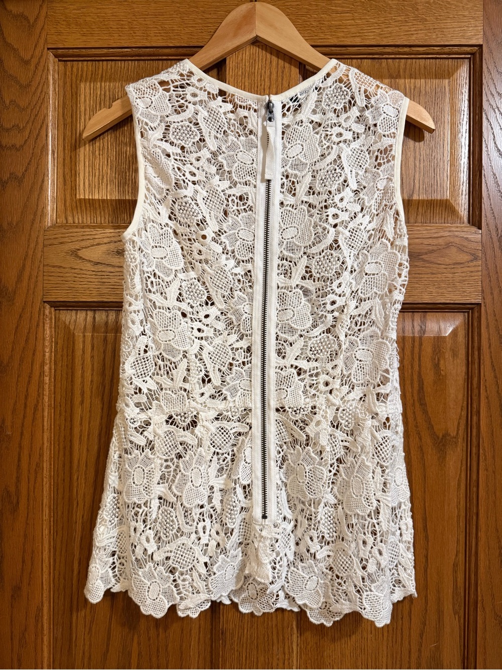 CAbi Cream Crochet Lace Peplum Sleeveless Top - size small - Picture 3 of 3